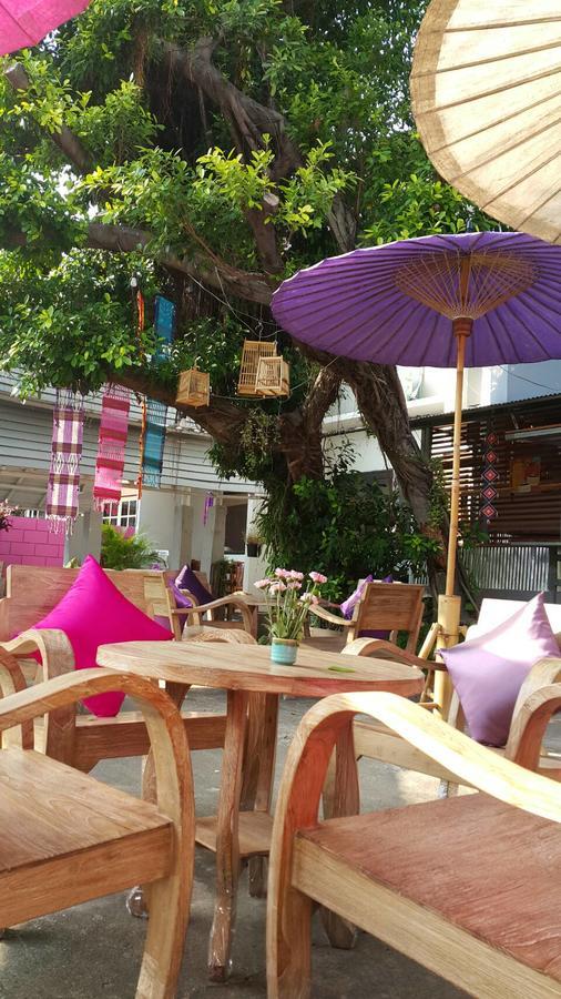 999 Triplenine Chiangmai Vandrerhjem Chiang Mai Eksteriør bilde